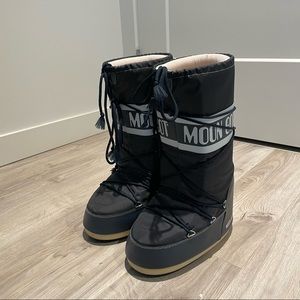 Navy Moon Boots